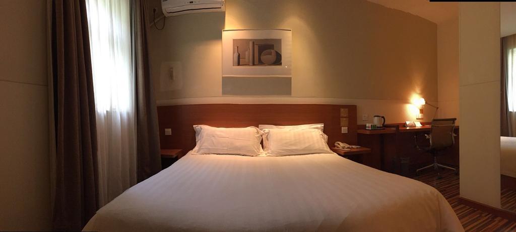 Goldmet Inn Changzhi Bayi Square Zewnętrze zdjęcie